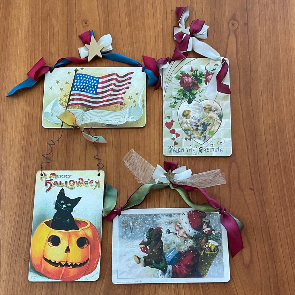 Vintage Style Holiday Postcard Hangers